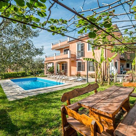 Apartments Marija 821 Пула Екстер'єр фото